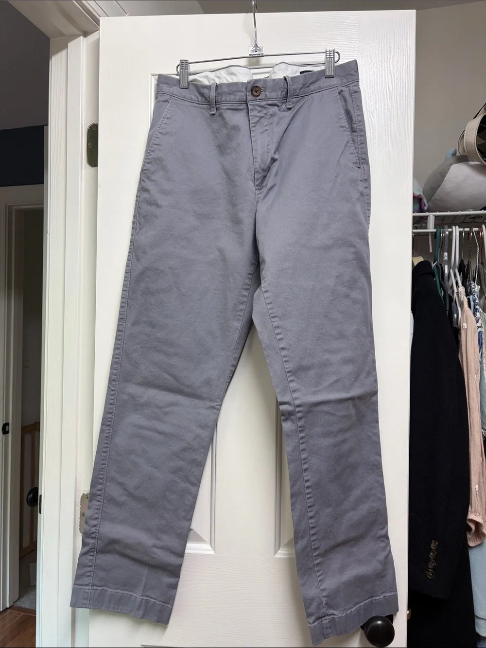 J. Crew Men's Light Gray Chino Pants